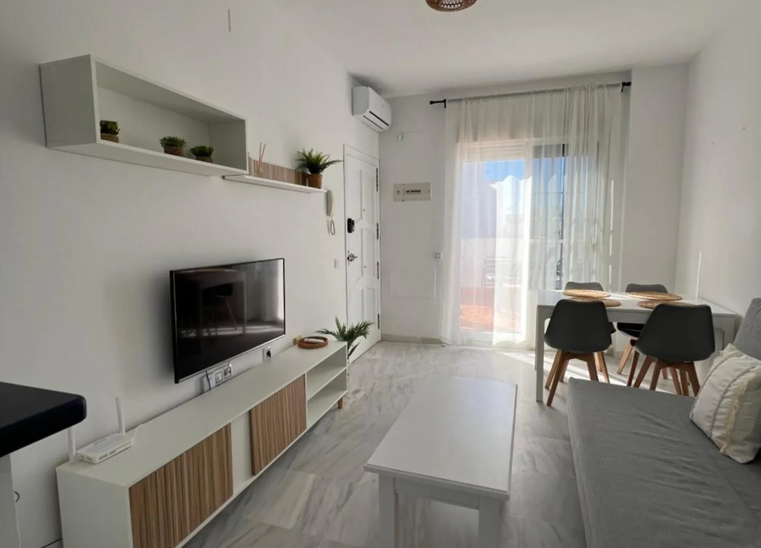 Atico Segunda Linea De Playa Con Terraza Apartment Rota